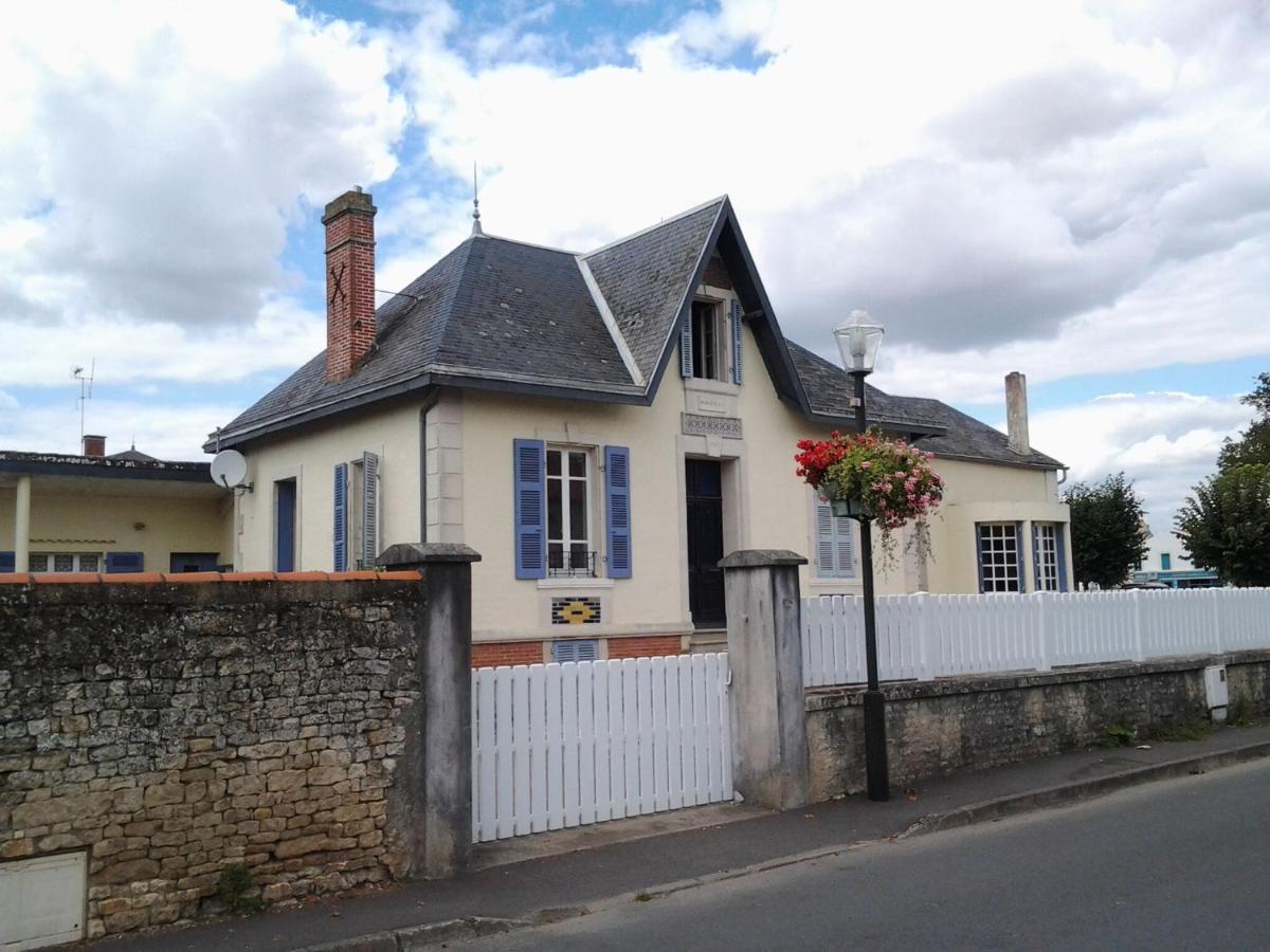 Maison Vuyk Nalliers  Exterior photo